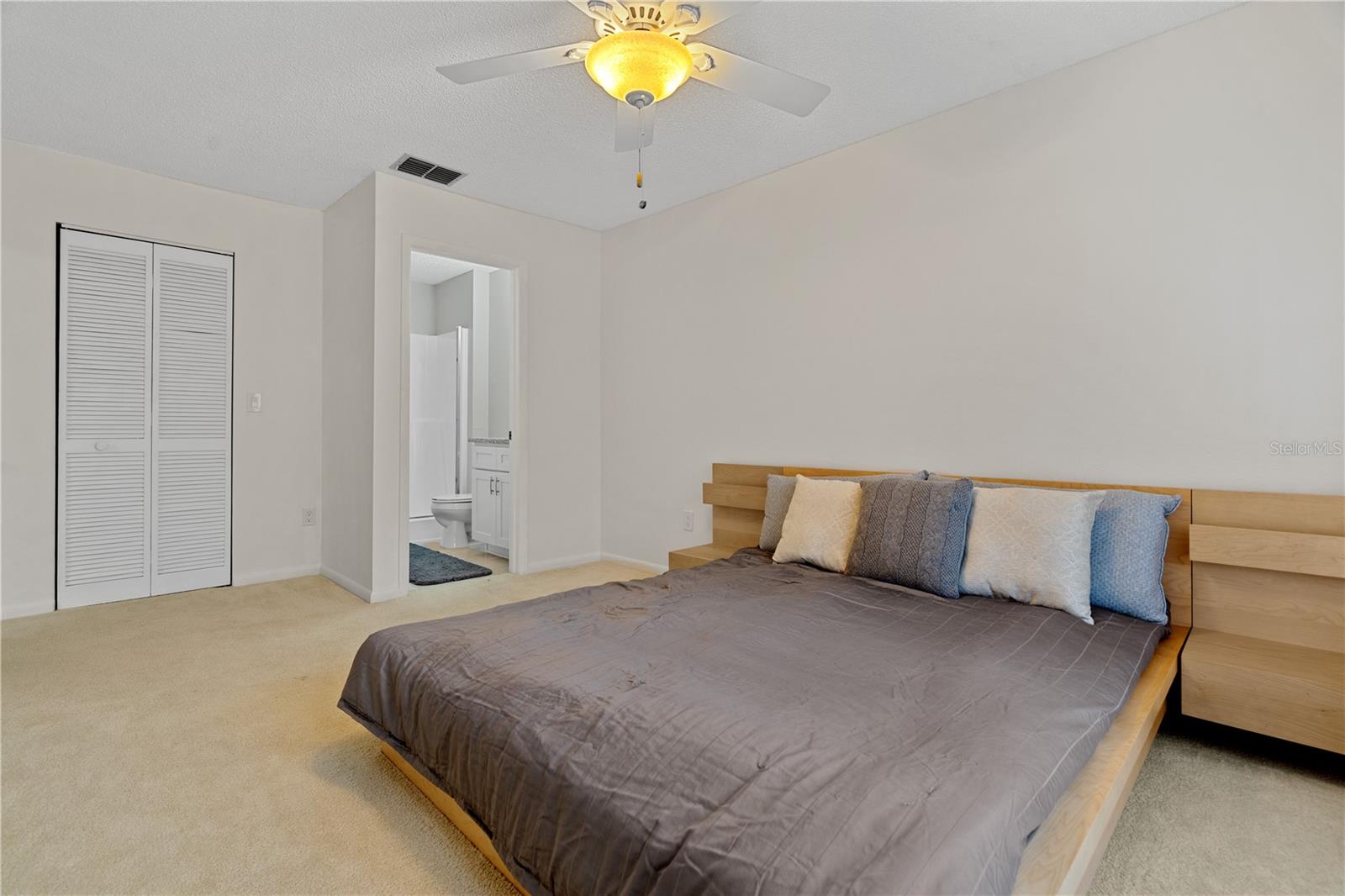 6700 SPRING FLOWER DR #21