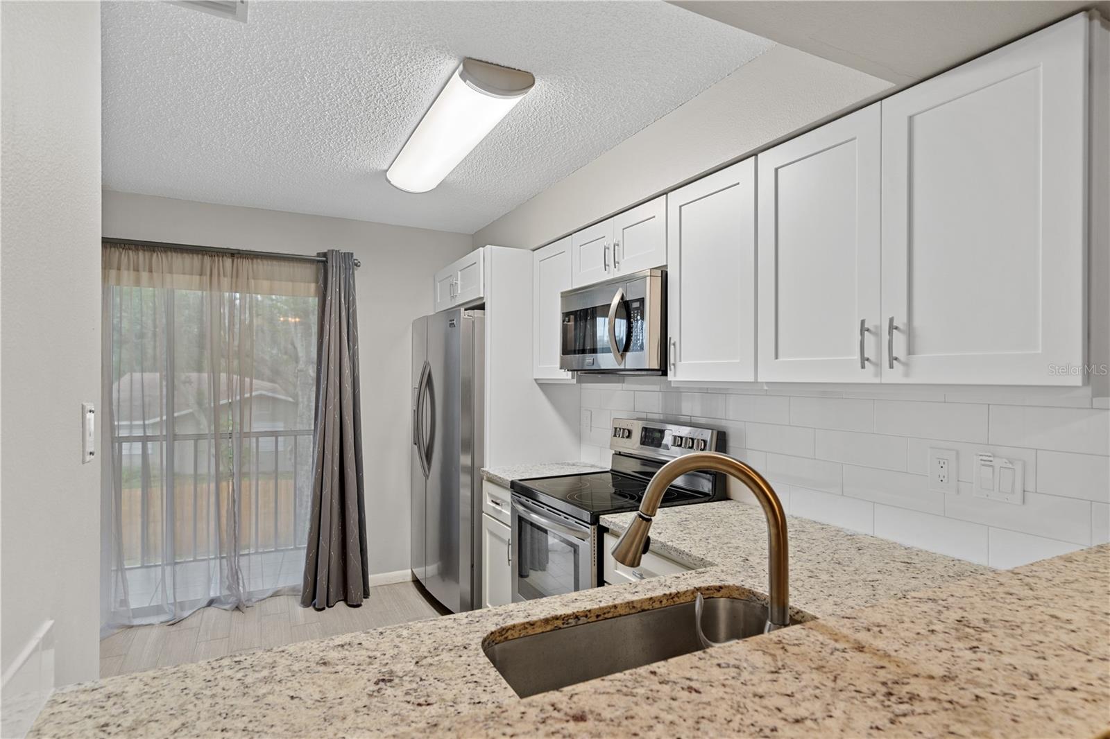 6700 SPRING FLOWER DR #21