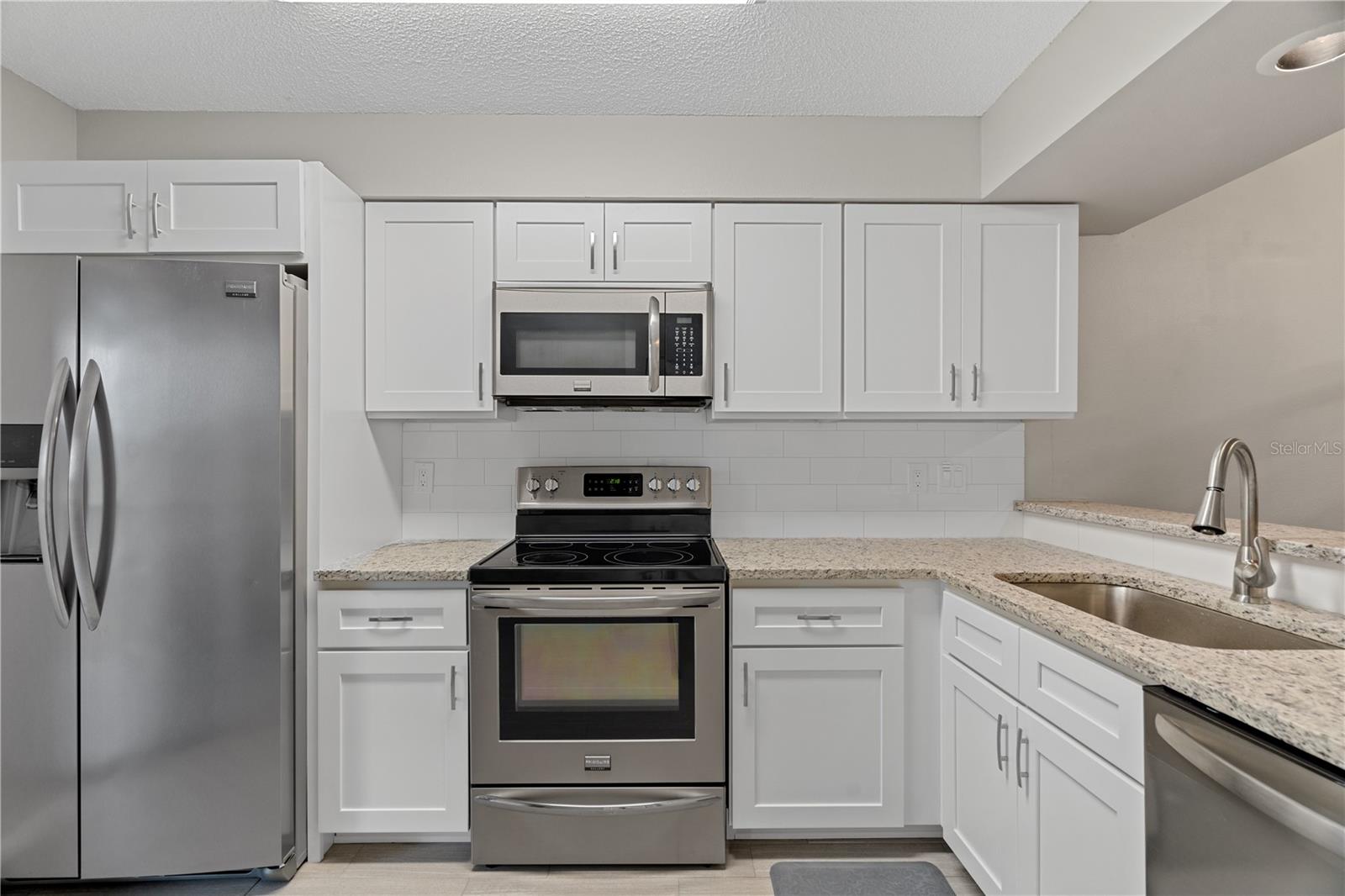 6700 SPRING FLOWER DR #21