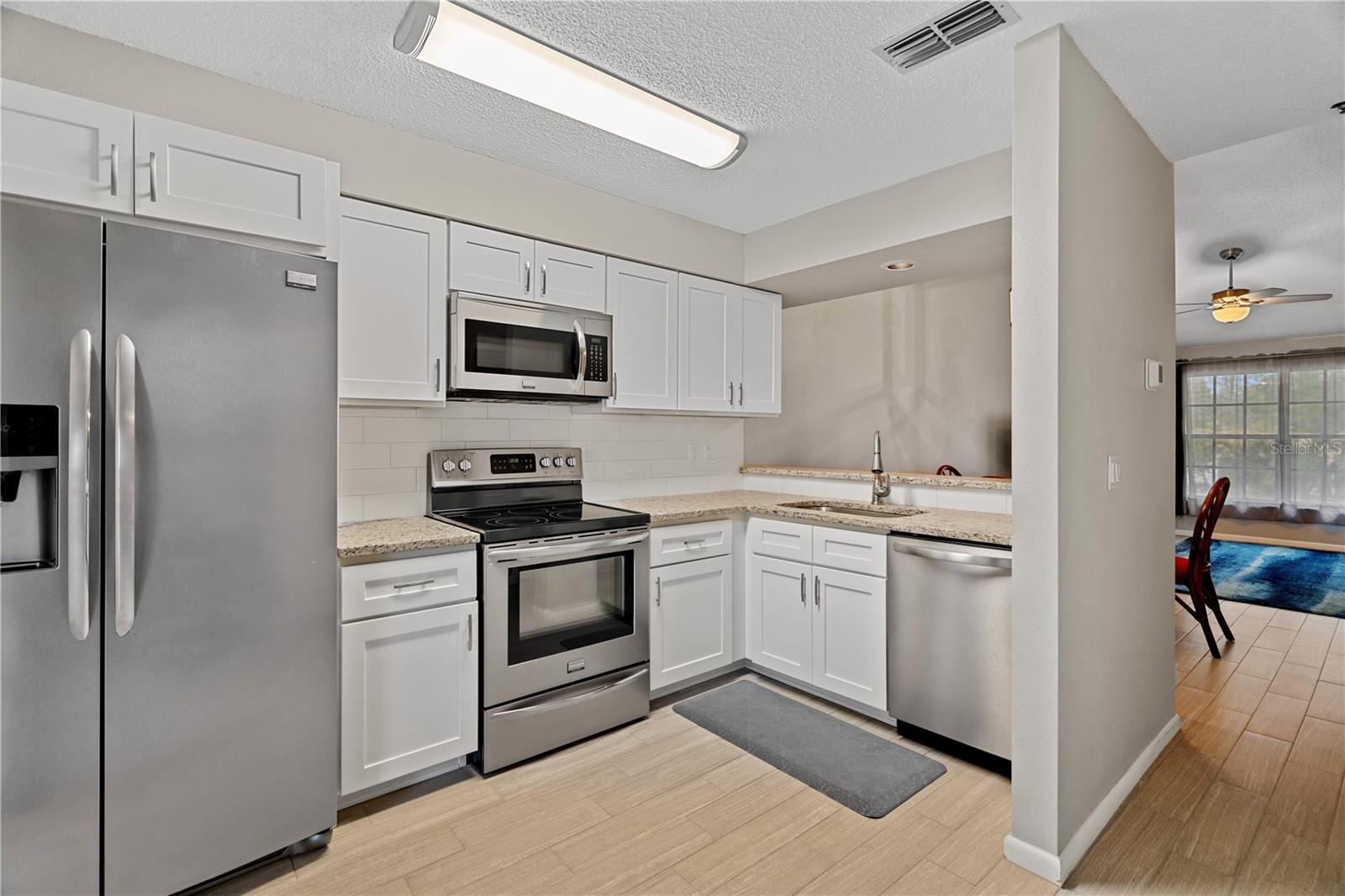 6700 SPRING FLOWER DR #21