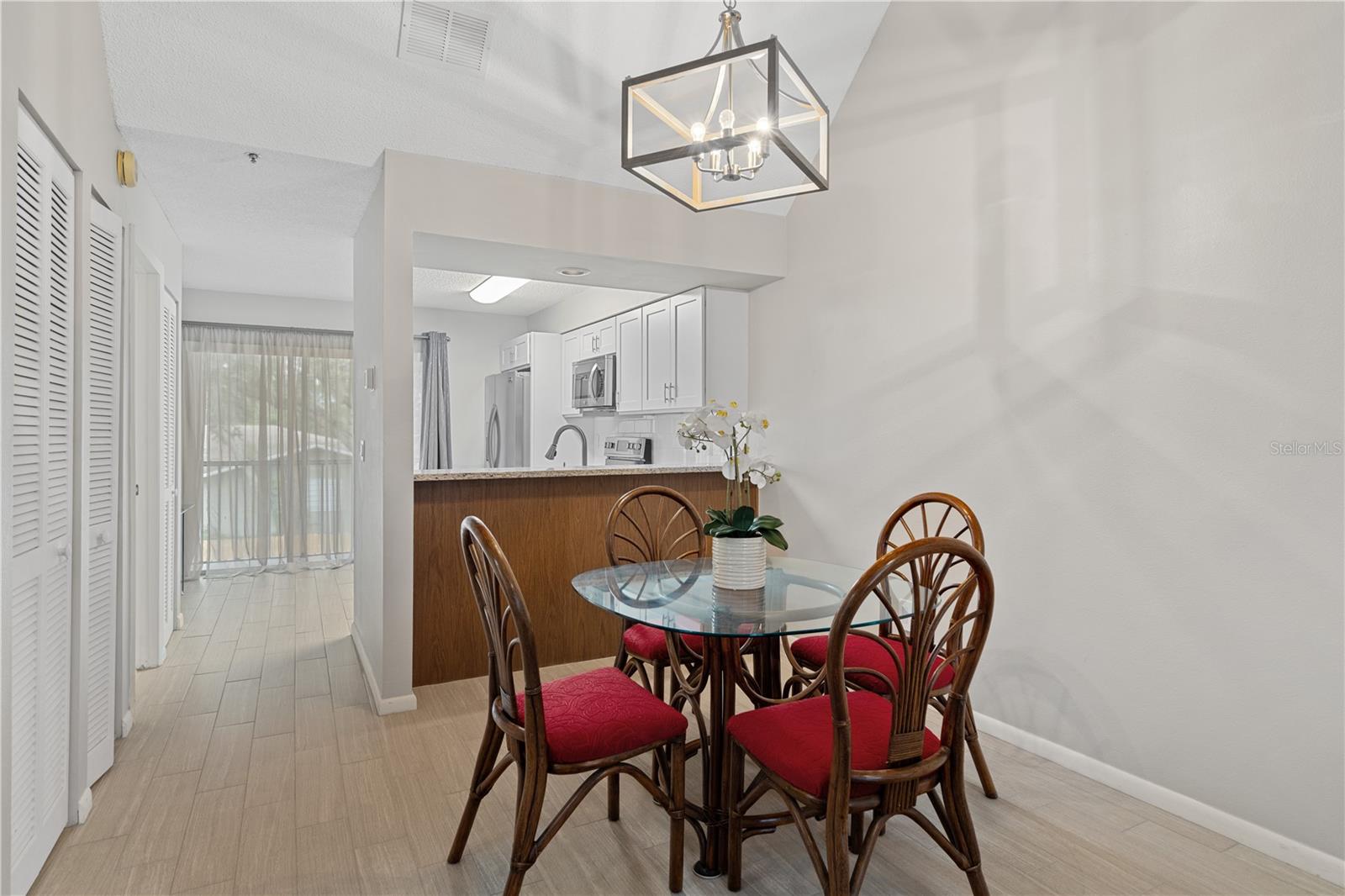 6700 SPRING FLOWER DR #21