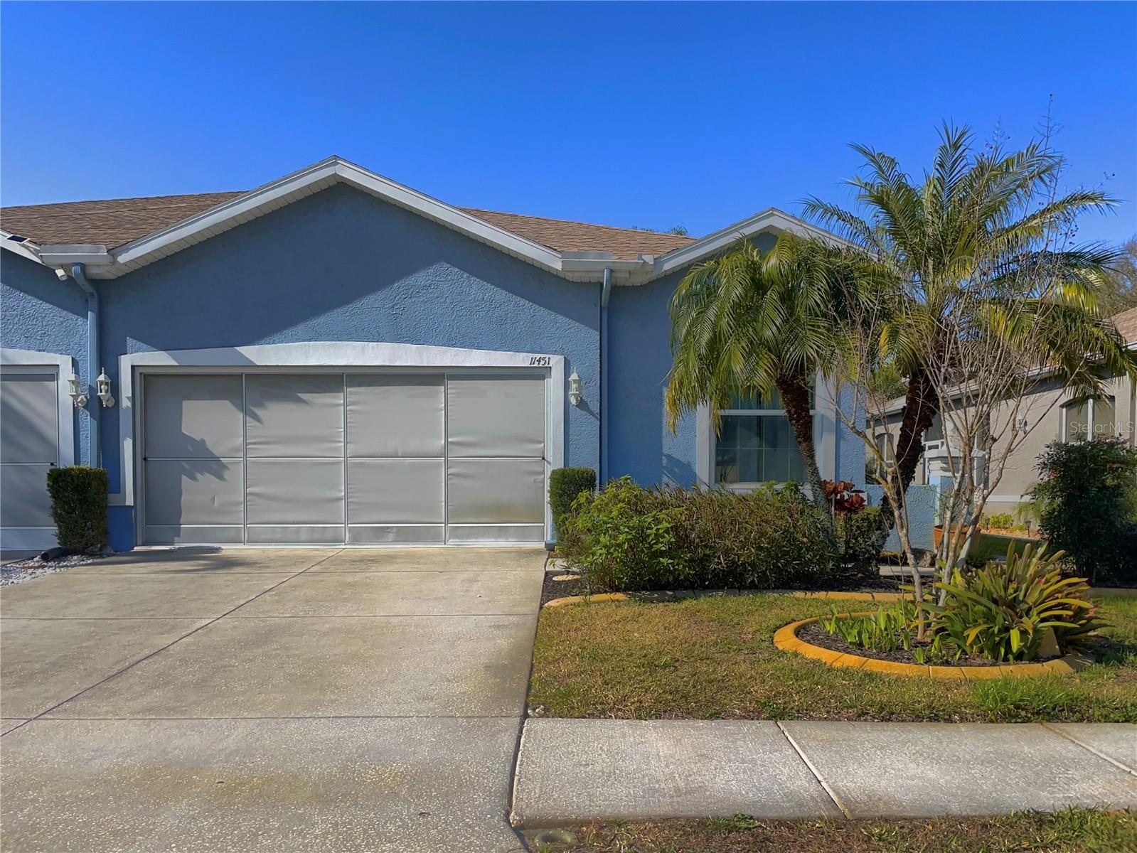 11451 GOLF ROUND DR