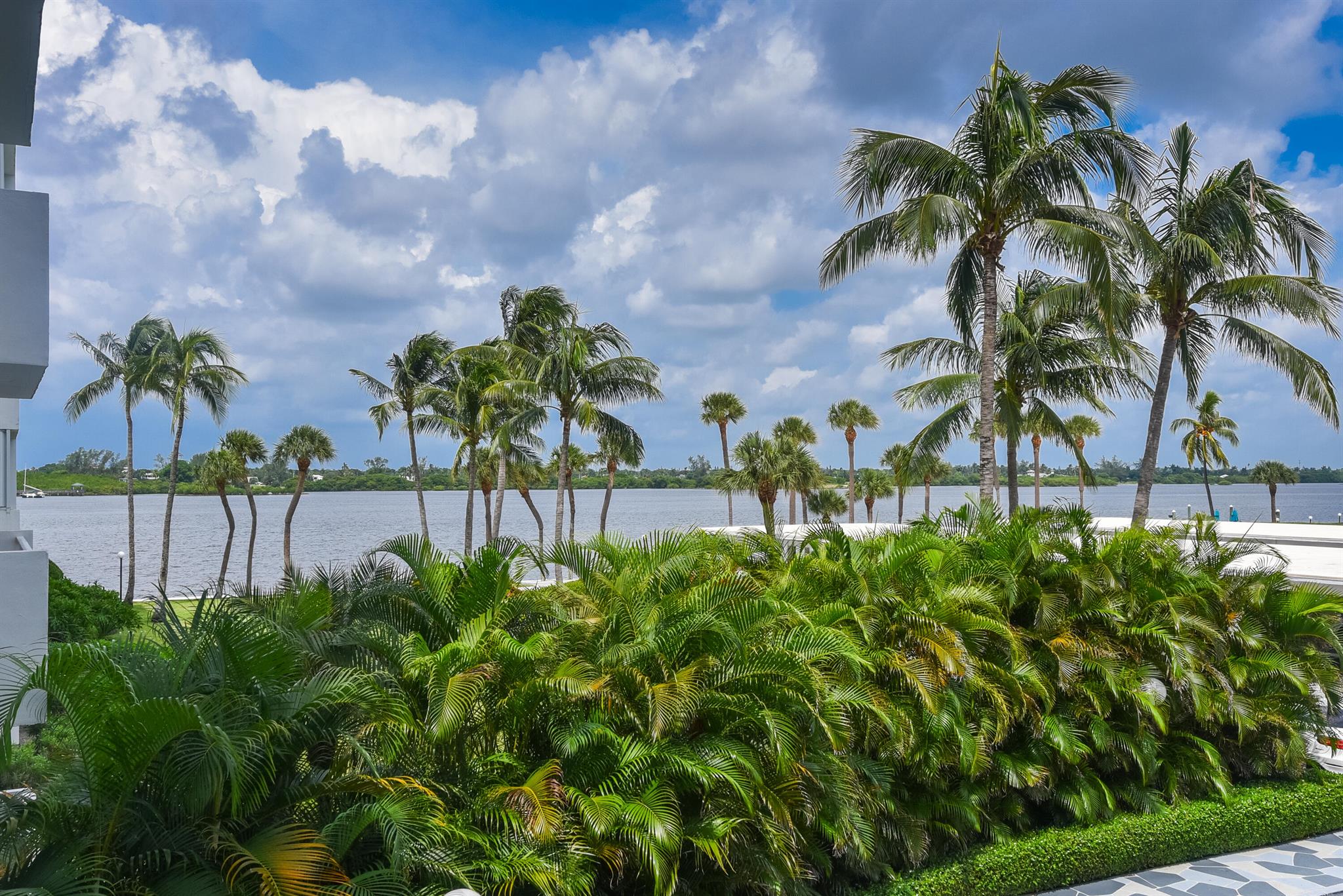 2860 S Ocean Boulevard 202