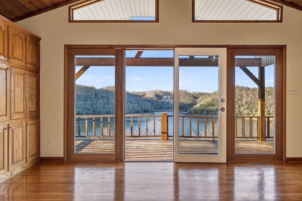 1634 Falling Water Road