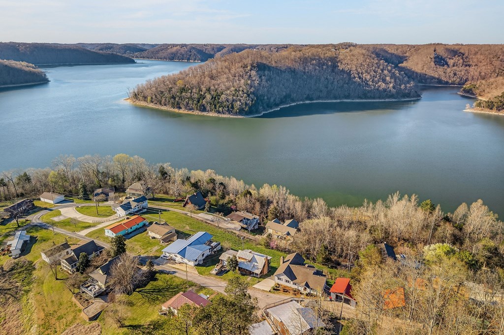 1634 Falling Water Road