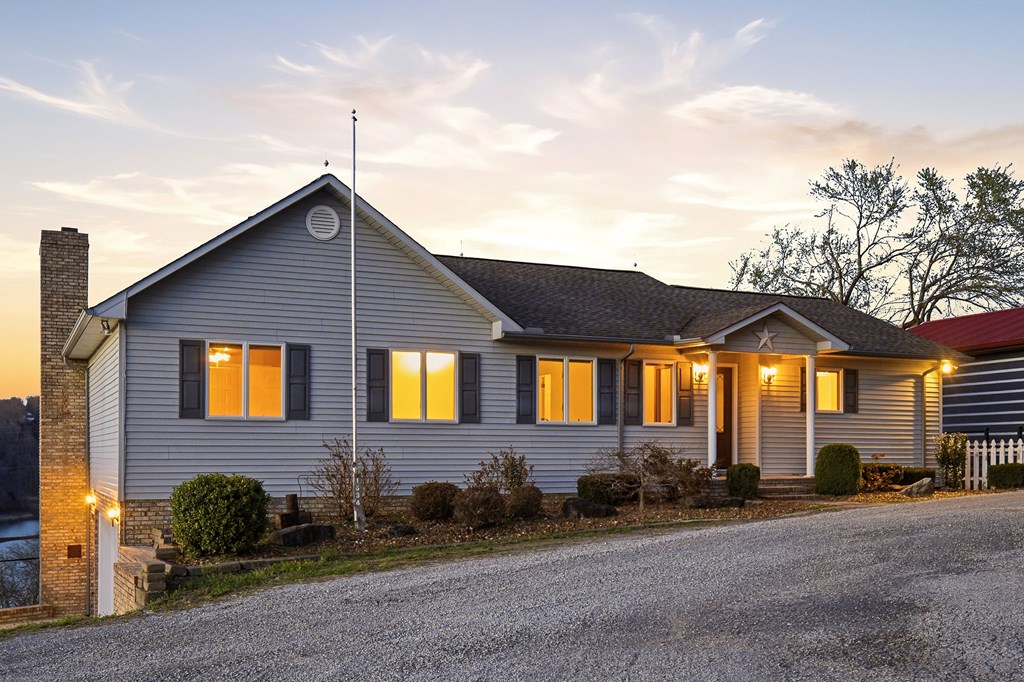 1634 Falling Water Road