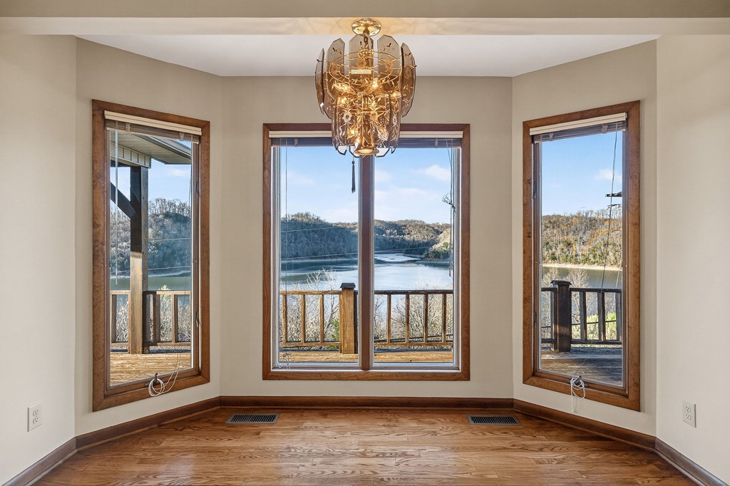 1634 Falling Water Road