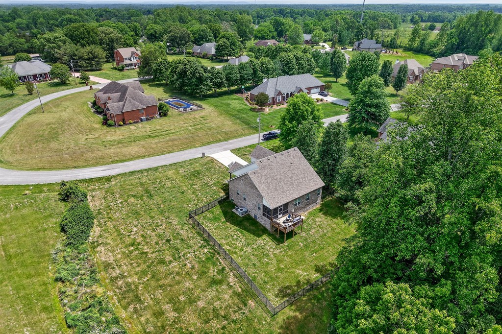 146 Briarwood Ln
