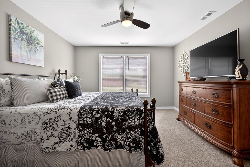 146 Briarwood Ln