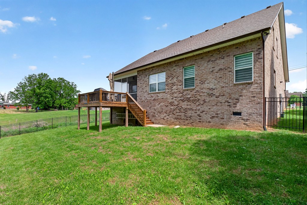 146 Briarwood Ln