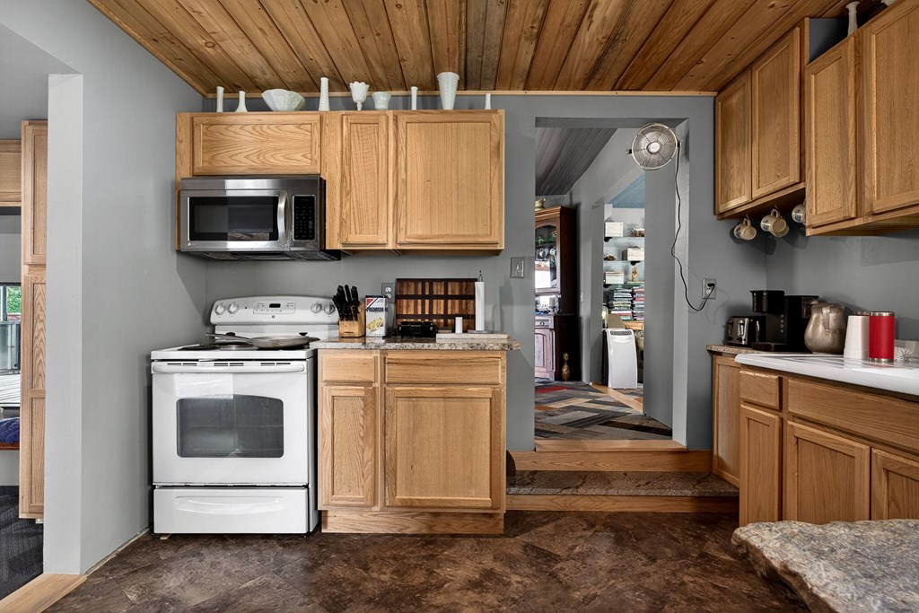 495 Worley Rd