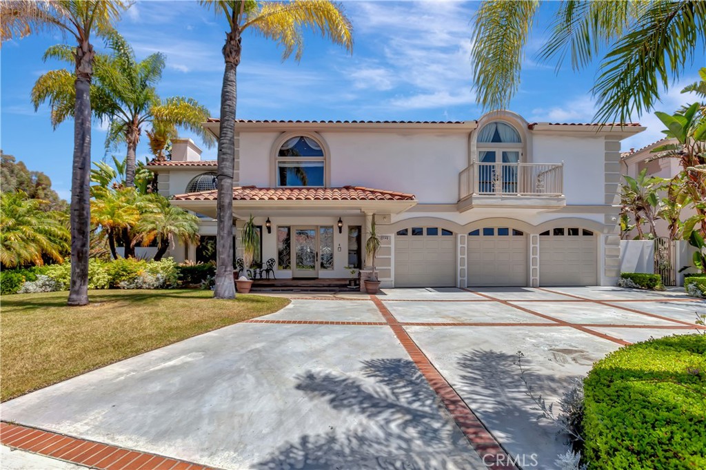 3140 E Bradbury Court