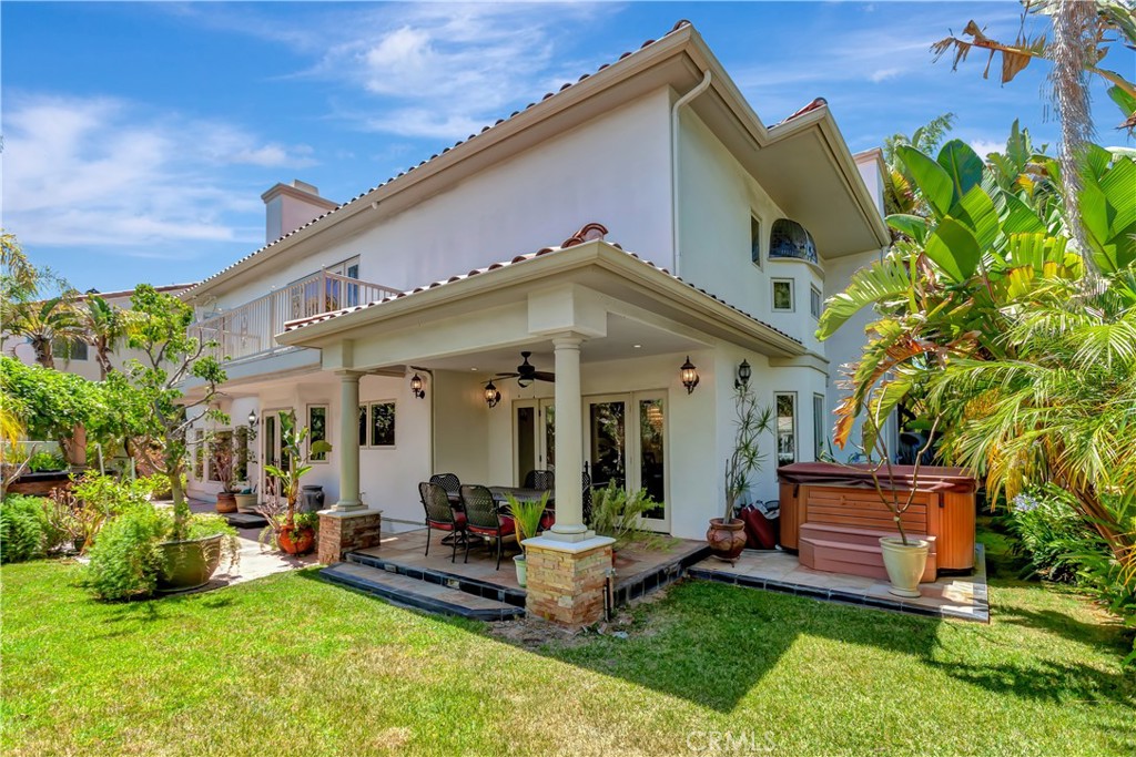3140 E Bradbury Court