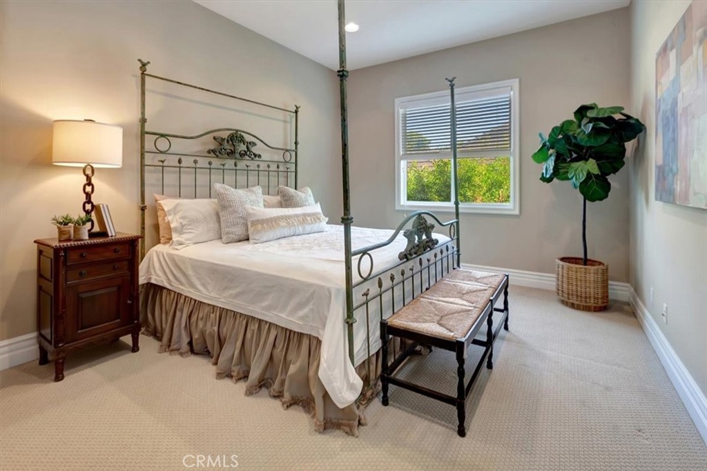 3148 E East Abbey Lane