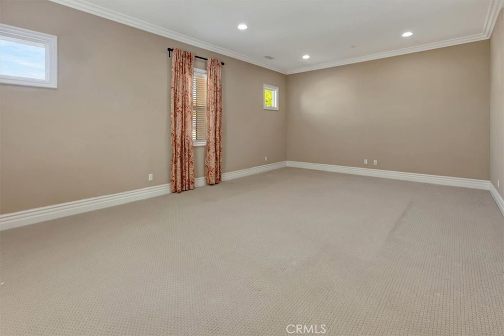 3148 E East Abbey Lane