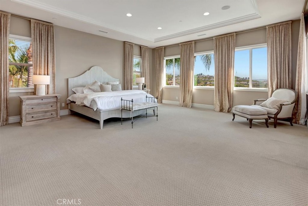 3148 E East Abbey Lane