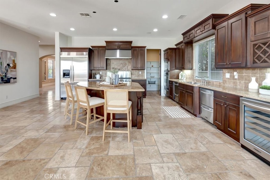 3148 E East Abbey Lane