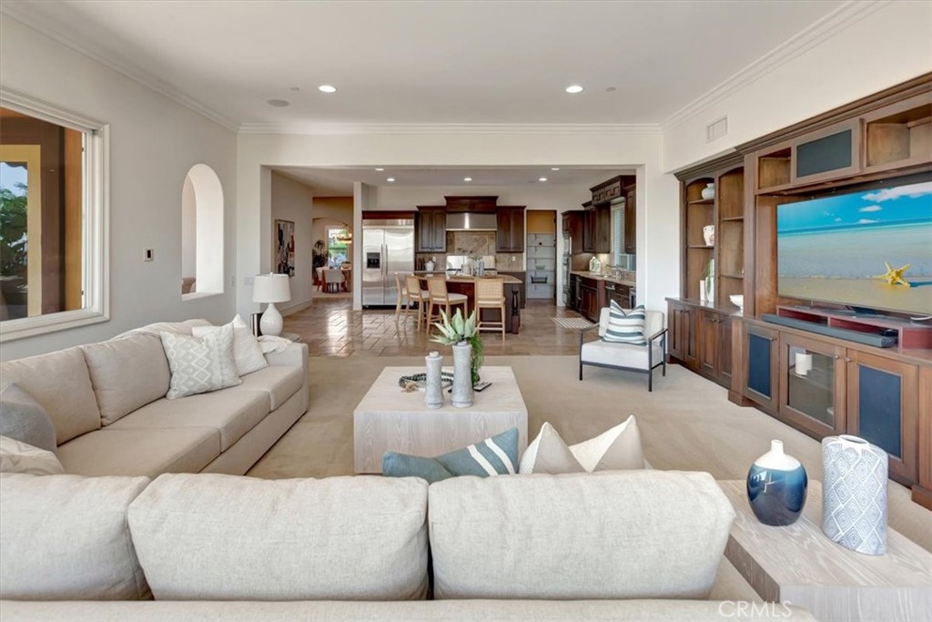 3148 E East Abbey Lane