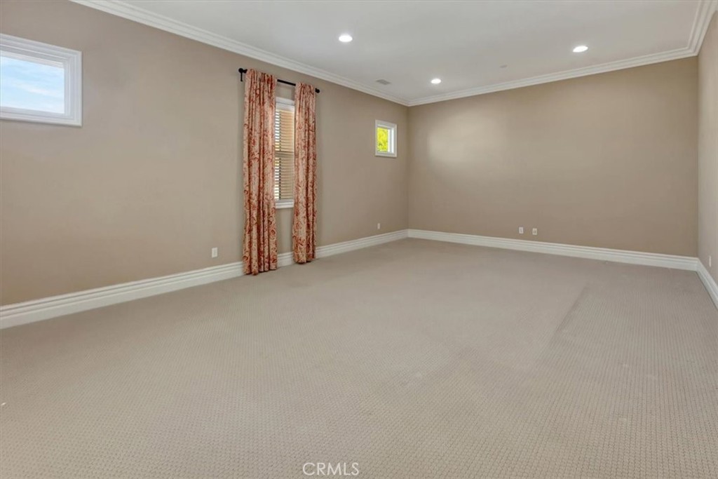 3148 E East Abbey Lane