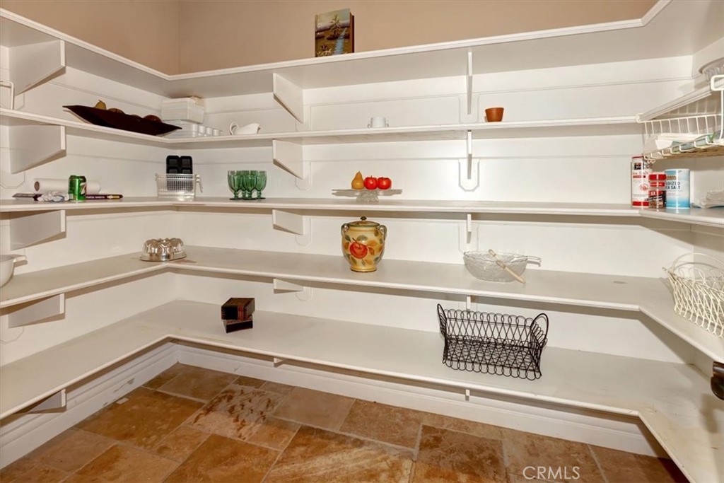 3148 E East Abbey Lane