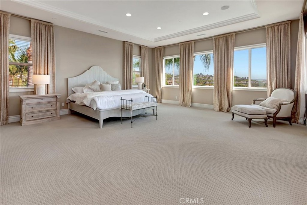 3148 E East Abbey Lane