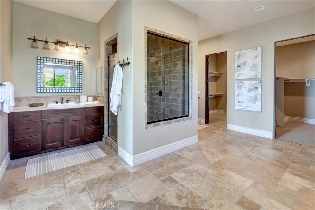 3148 E East Abbey Lane