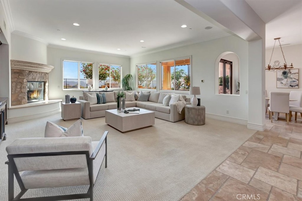 3148 E East Abbey Lane