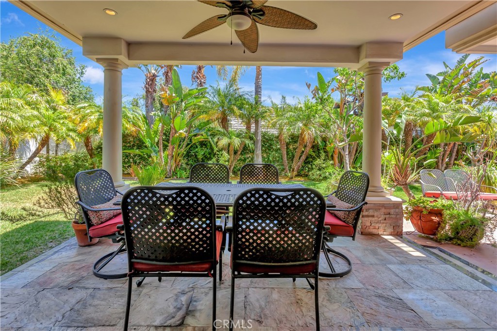 3140 E Bradbury Court