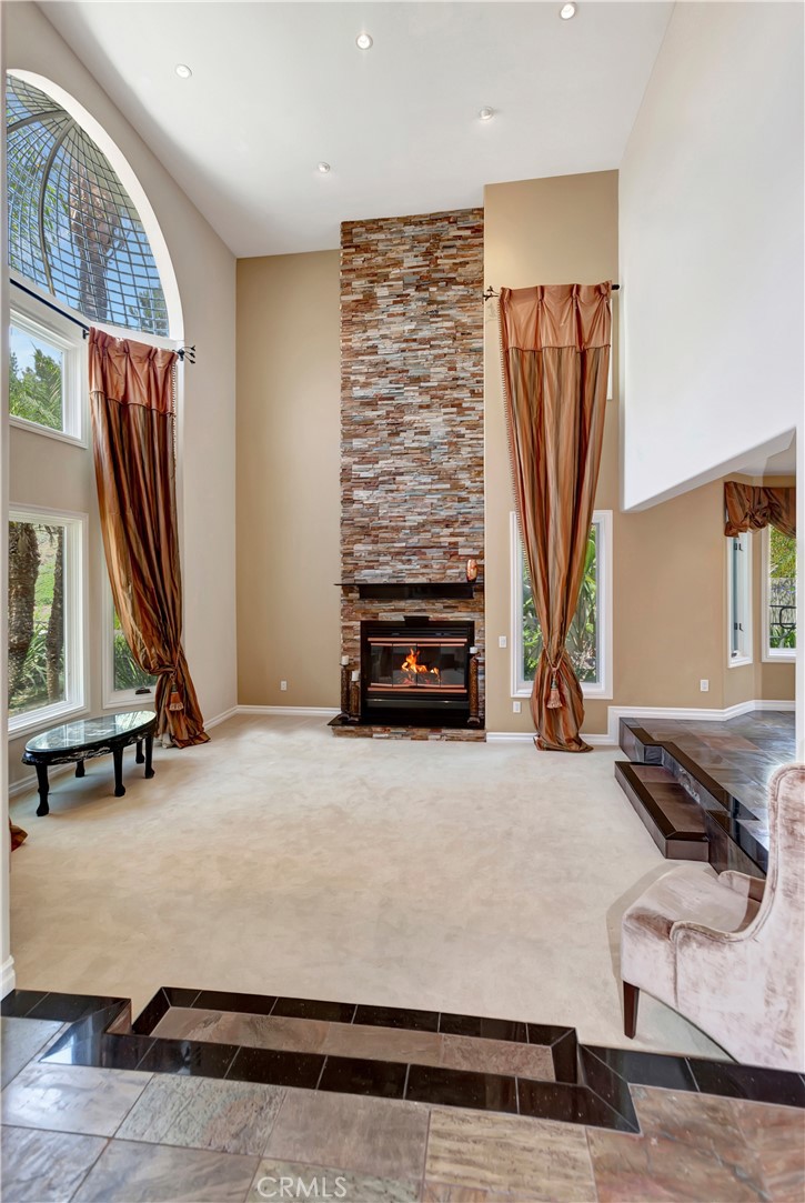 3140 E Bradbury Court