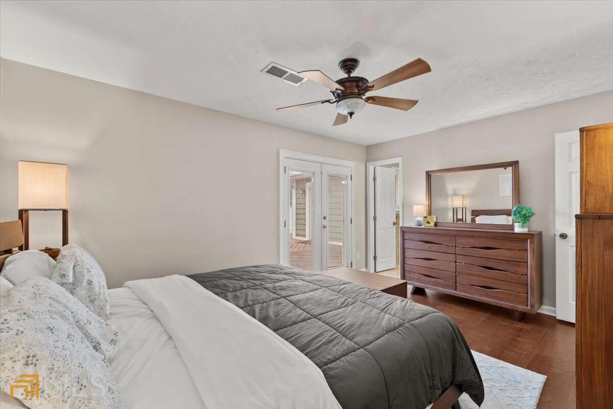 620 Clearbrook Court