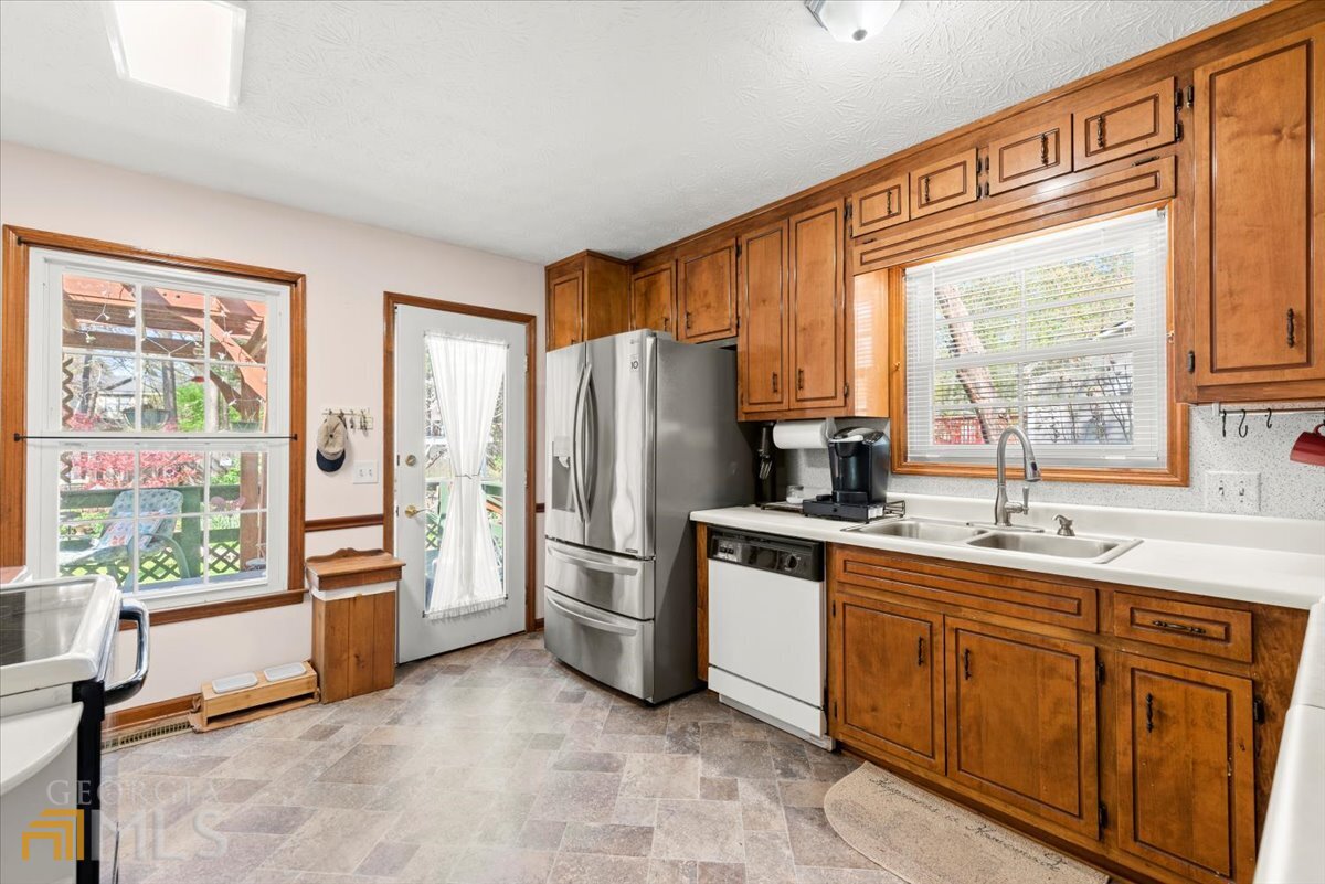 1310 Wood Park Drive NW