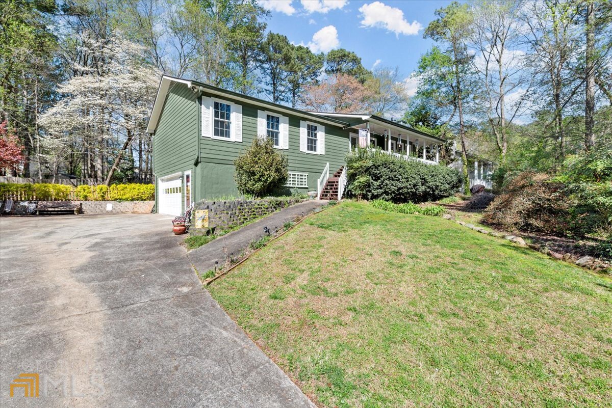 1310 Wood Park Drive NW