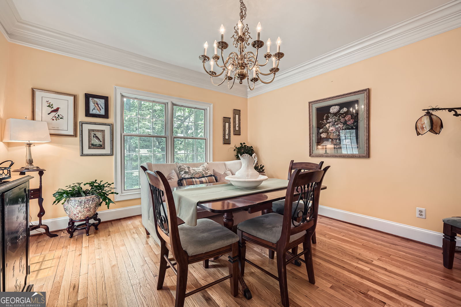 40 IVY CHASE NE