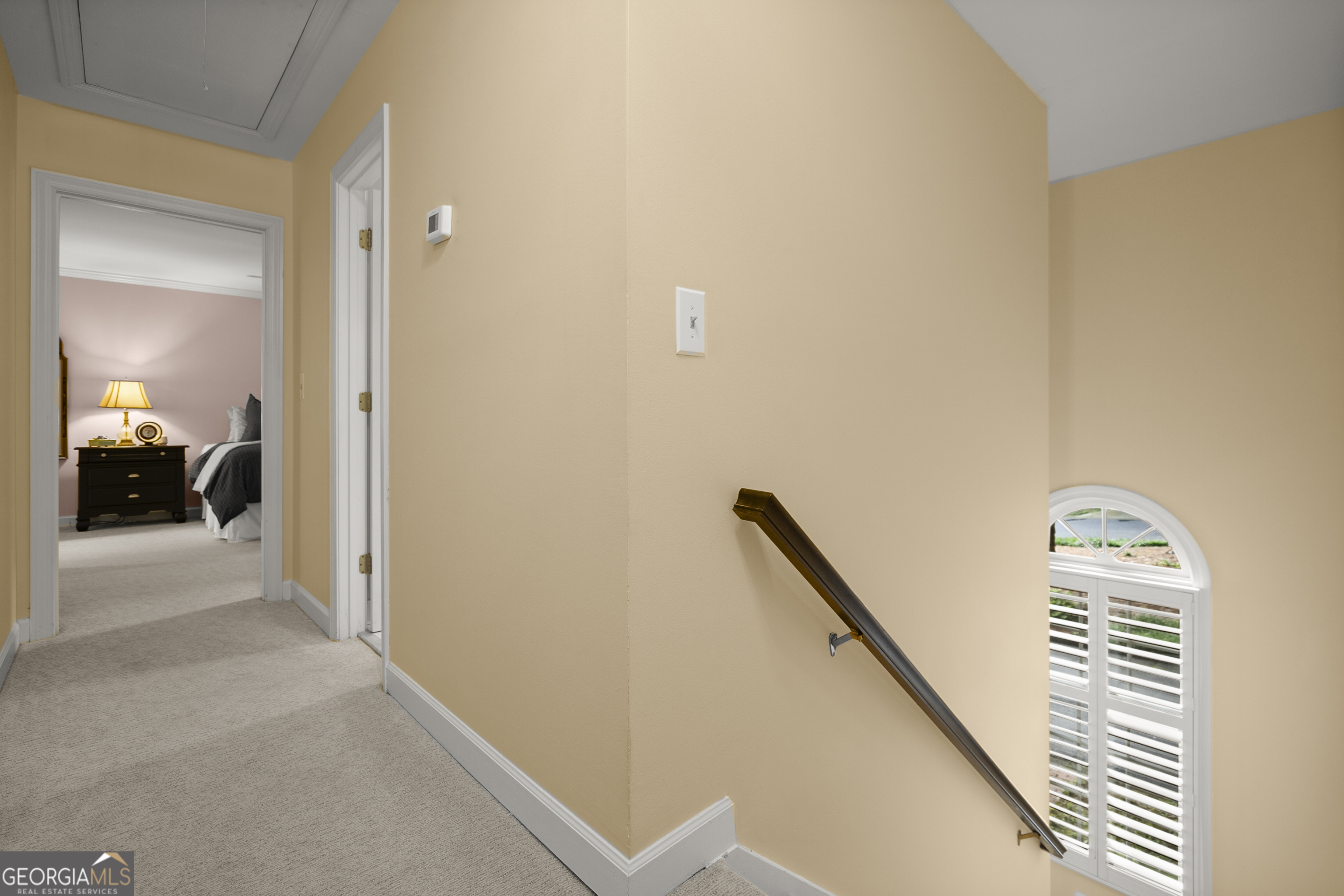 40 IVY CHASE NE