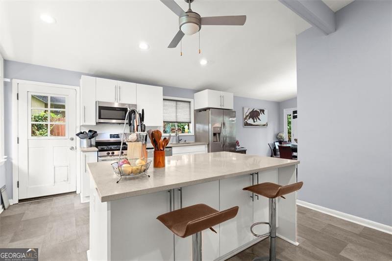 595 COLLIER RIDGE
