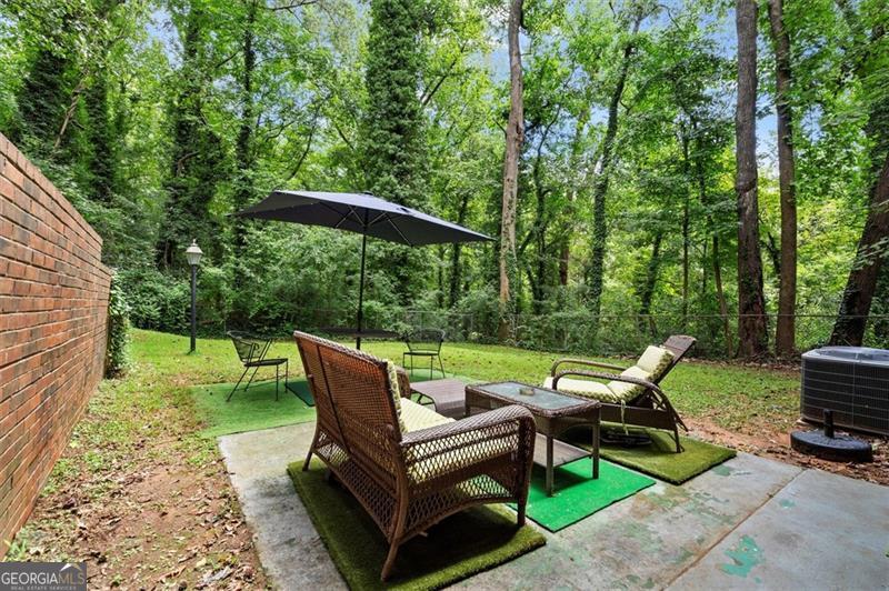 595 COLLIER RIDGE