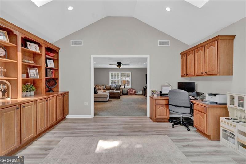 2580 FLEUR DE LIS PL