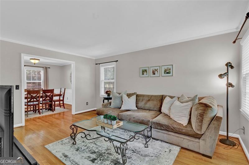 2580 FLEUR DE LIS PL