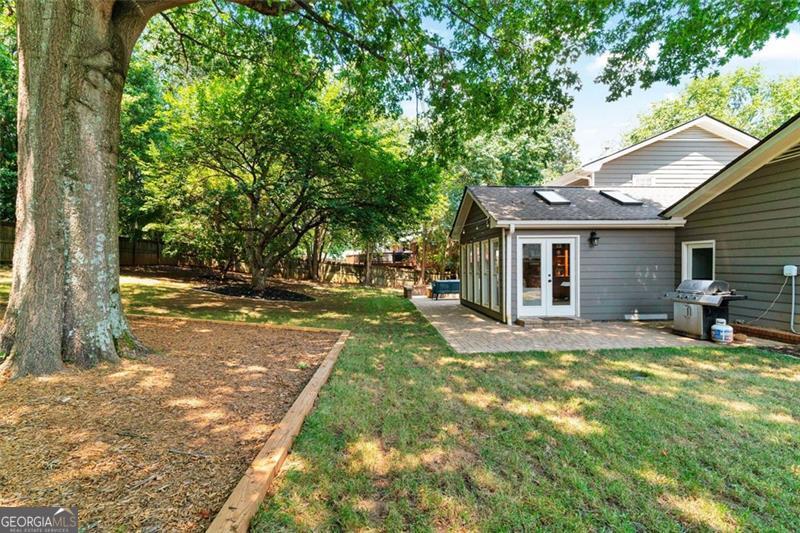 2580 FLEUR DE LIS PL