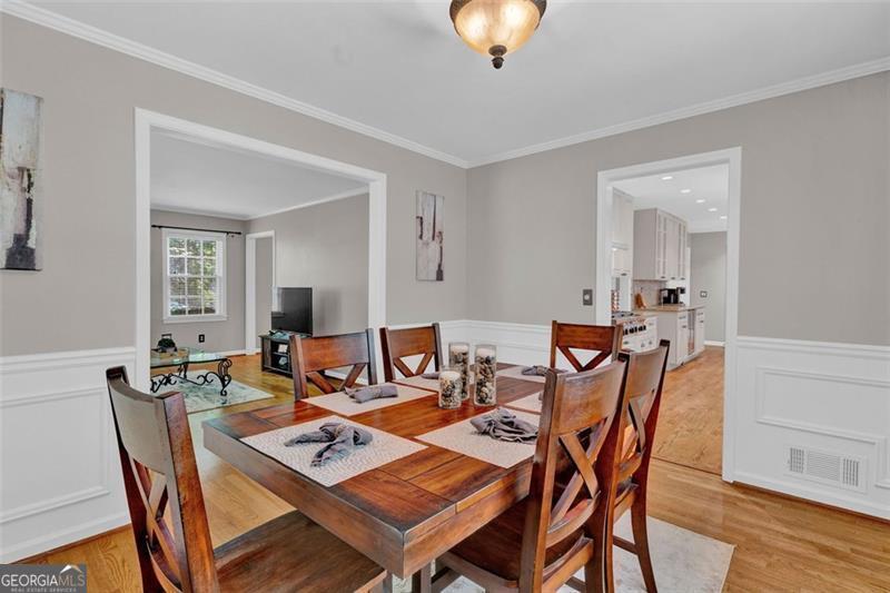 2580 FLEUR DE LIS PL