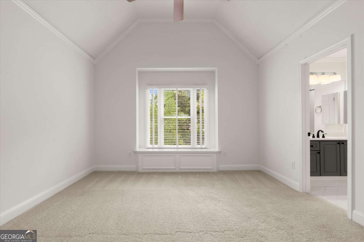 3717 Langley Oaks Place SE