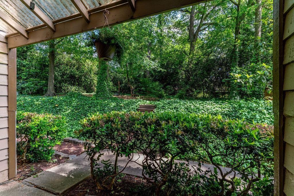 870 Bonnie Glen Drive SE