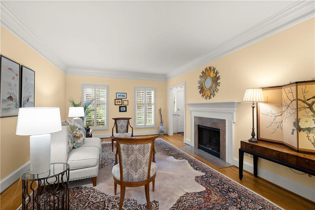 40 IVY CHASE NE