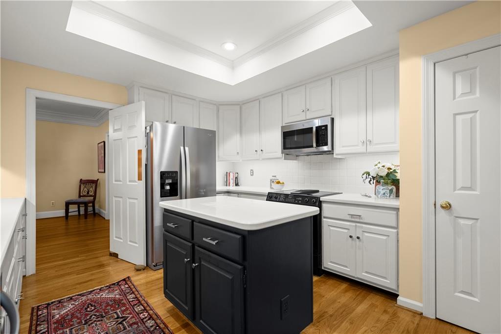 40 IVY CHASE NE