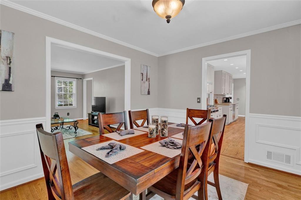 2580 FLEUR DE LIS PL