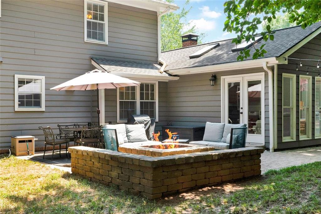 2580 FLEUR DE LIS PL