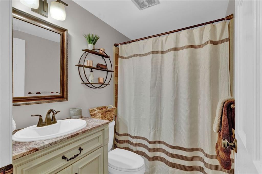 2580 FLEUR DE LIS PL