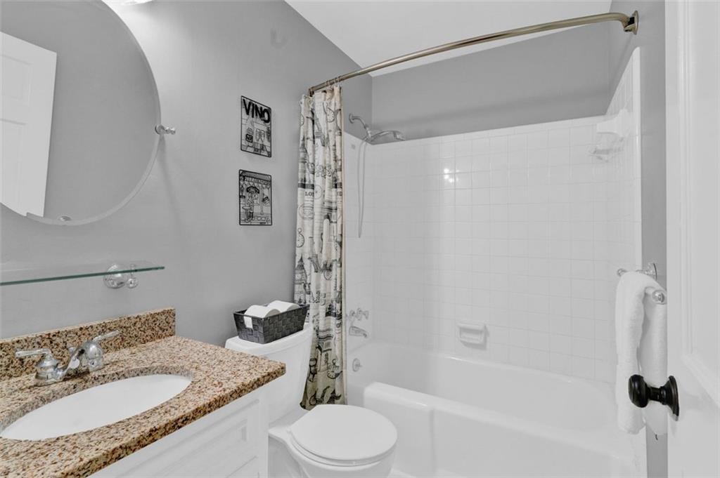 2580 FLEUR DE LIS PL