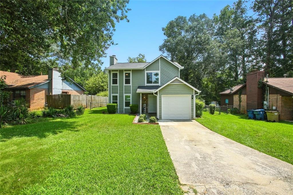 898 BRANDON HILL Way