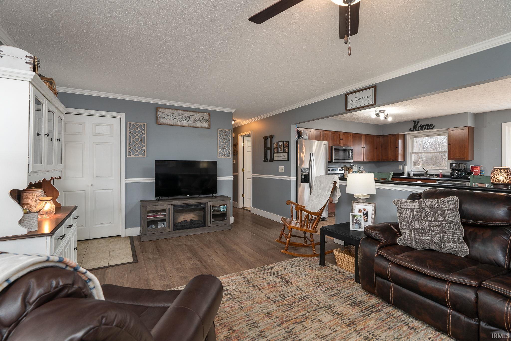 1764 State Road 25 W